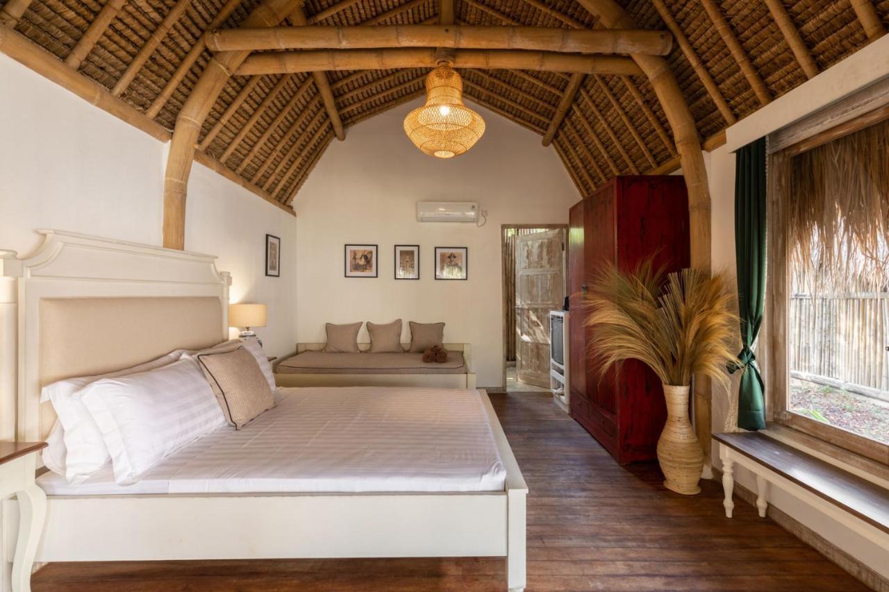 Amahelia Luxury Resort & Restaurant - Гили-Асахан Экстерьер фото